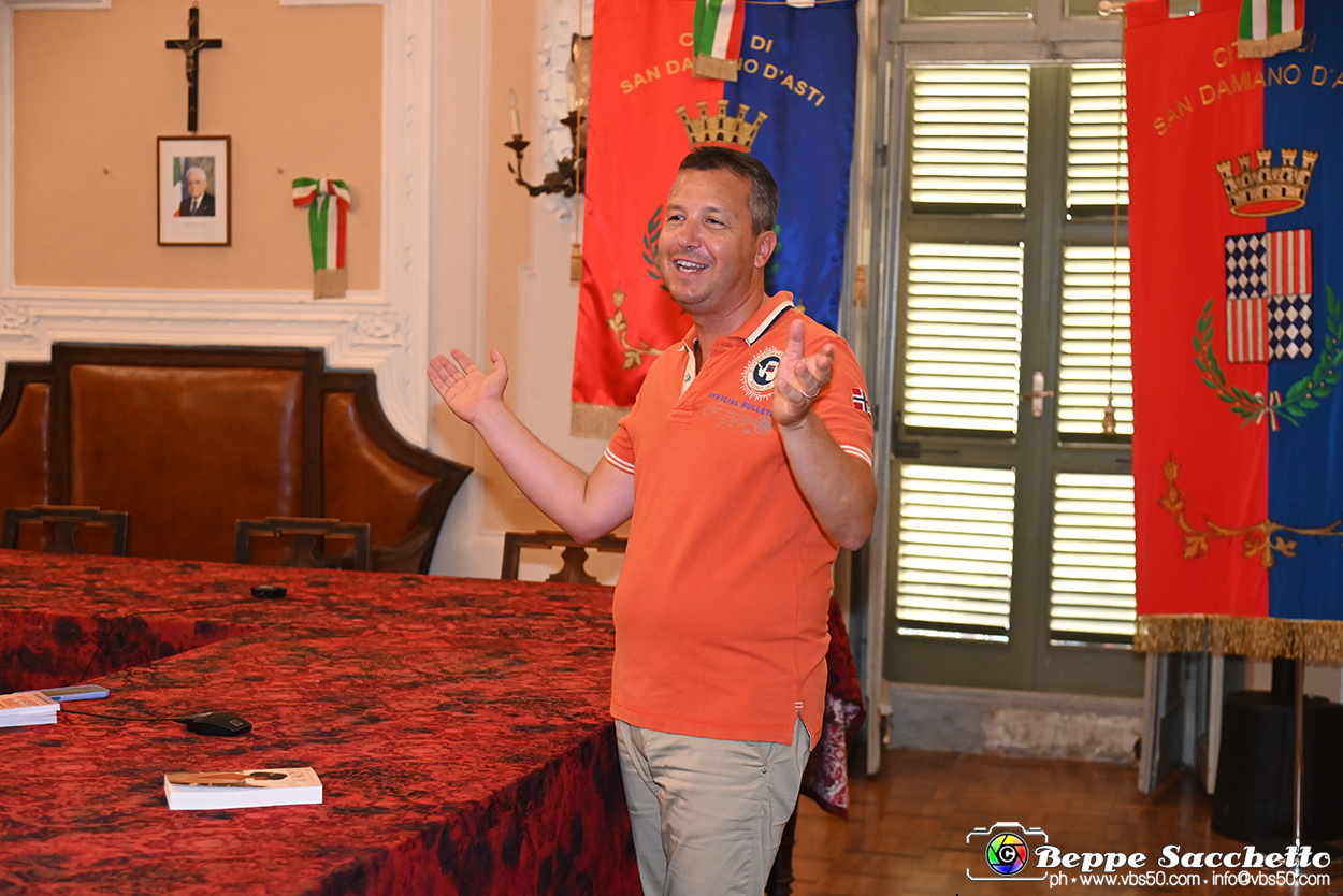 VBS_3334 - Presentazione libro 'Lady B.' di Leopoldo Aversente.jpg